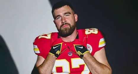 travis kelce nationality